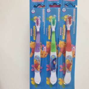 trgovina, marketi, kuhinjski alati, bebi oprema, camera, novi pazar, nozevi, krpe za sudje, serpe, cetke, ogledala, sundjeri, cetkice za zube, selotep trake, svecice, oklagije, kese, flasice za bebe, cucle za bebe, stipaljke, cediljke, kasike, viljuske, rende, roba za apoteke, hanzaplast, zavoj, cistac stakla, pepeljara, igracke, topbice,